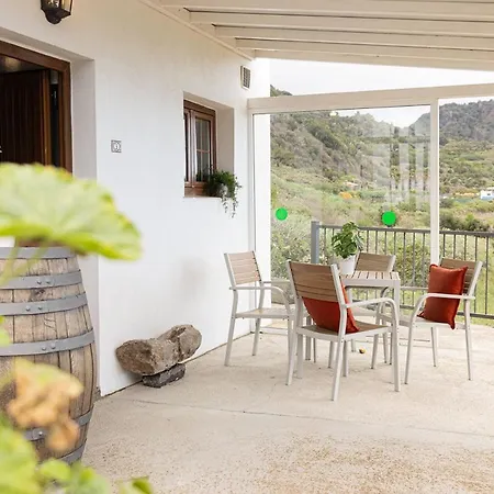 Vv Monterrey Mountain View Retreat, 펜션 마조